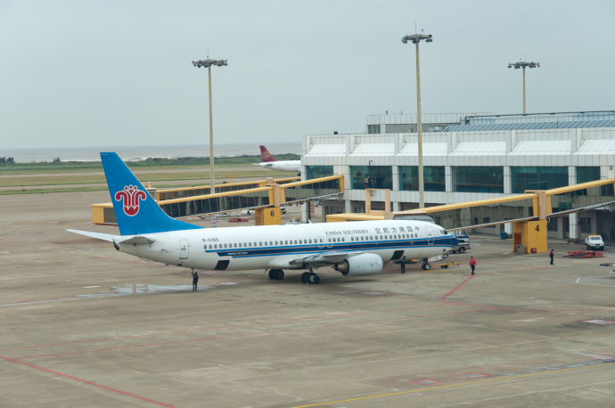 Zhuhai Sanzao Airport only handles domestic flights within China and its special administrative regions. 